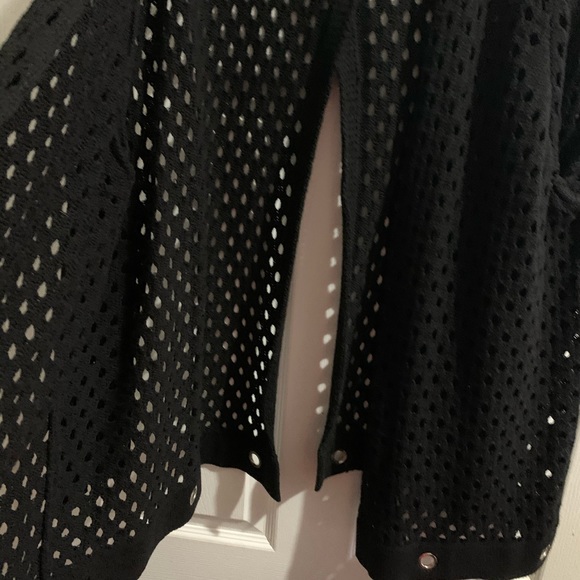 Sweater - Picture 3 of 6